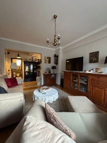 Apartament la casă central, centru Oradea Se oferă spre vânzare apar