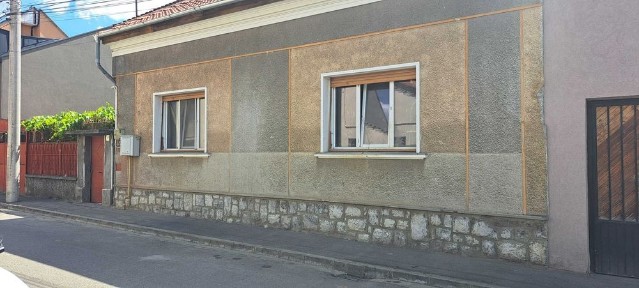 Vand casa ultracentral zona Parcul Brătianu