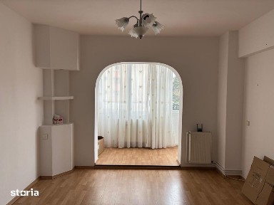 Apartament 2 camere zona GRIVITEI