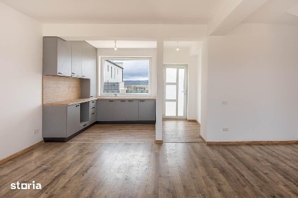 Duplex cu patru camere, teren 250 mp, Rasnov