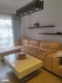 Apartament 3 camere decomandate, dispus pe două nivele