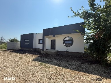 Casă individuală pe parter - 4 camere Comision 0