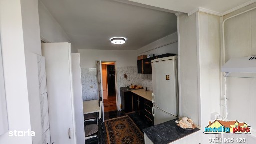 Apartament cu 3 camere decomandat, Tiglina II