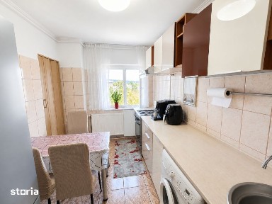 Apartament 3 camere Rolast, sup = 85 mp, 2 balcoane
