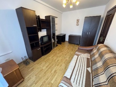 Apartament cu 2 camere decomandate - ultracentral, Mihai Viteazul, Cluj-Napoca
