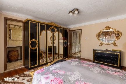 Casă de închiriat cu 4 camere în Pârneava - mobilată și utilată