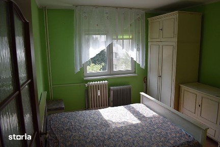 Apartament 4 camere de vanzare Oradea
