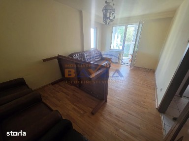 Aleea Mărăști, apartament 3 camere decomandat, etaj 2, garaj exterior