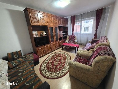 Inchiriez 2 camere decomandat Centrul Civic Scriitorilor