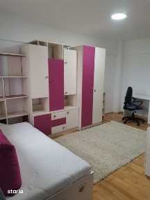 Garsoniera strada garii bloc de apartamente