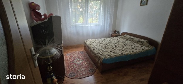 VANZARE apartament 2 camere, zona Parcul Aschiuta micro 9 Targoviste