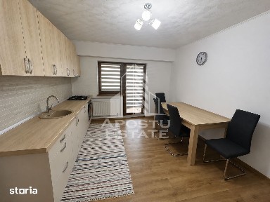Apartament de vanzare cu 2 camere, semidecomandat, zona Soarelui