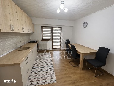 Apartament de vanzare cu 2 camere, semidecomandat, zona Soarelui