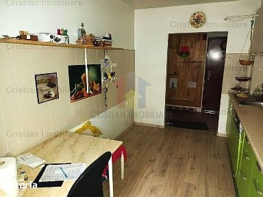 zona Spit.Judetean PARTER +Balcon 12m conf1 decomandat 3 cam 80 mp