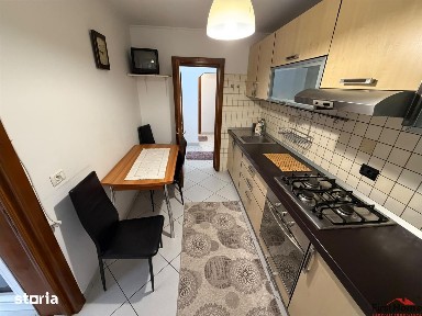 Apartament 2 camere, 60mp, etaj 4 cu acoperis