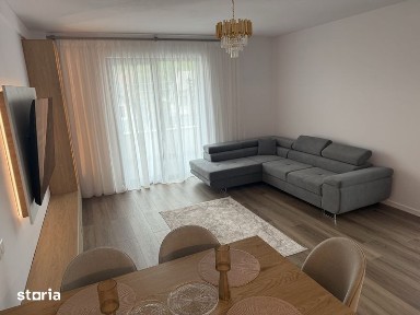 Inchiriez apartament 3 camere
