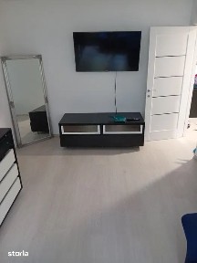 Apartament 3 camere, parter inalt, Stadion.