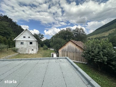 Casa de lux, cu vedere panoramica asupra muntilor, 2600mp teren Gura R
