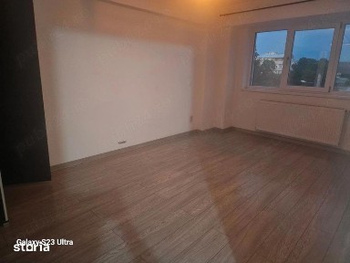 INCHIRIEZ APARTAMENT 2 CAMERE STR IMPARATUL TRAIAN NR 28