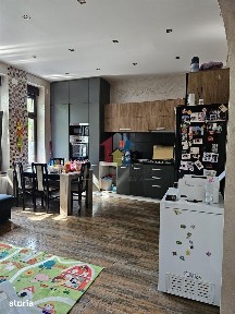 Renovat Apartament 3 cam 89mp in Casa zona Centrala