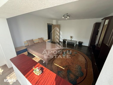 Apartament cu o camera, centrala proprie, zona Steaua.