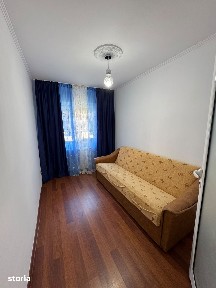 De inchiriat apartament 3 camere decomandat,zona Piata Mare 300€/luna