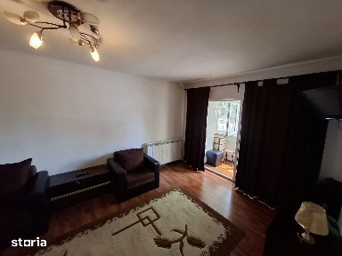 Apartament cu o cameră 40mp parter cu balcon zona Bratianu Scoala nr.