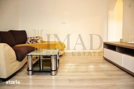 Inchiriere apartament 2 camere Micro 4 parter - zona foarte buna.