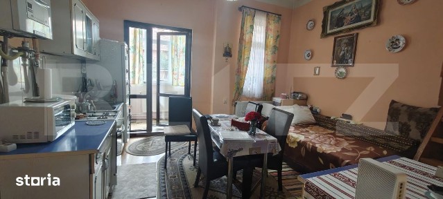 Casa individuala de vanzare, 85 mp, zona Ultracentrala