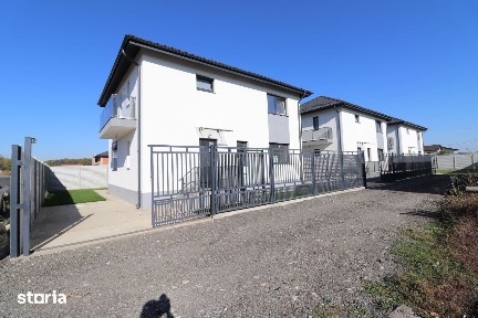 Vila langa Padure cu 4 camere si 2 bai in orasul Magurele