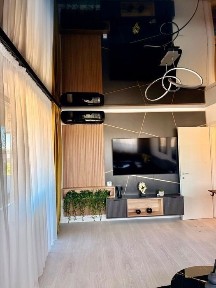 Apartament 2 camere decomandat - complet mobilat/utilat, 2 balcoane, lift, loc de parcare
