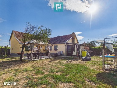 Casă individuală 3 camere,teren de 1500Mp Bătania