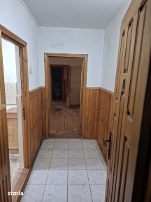 Vând apartament cu 2 camere