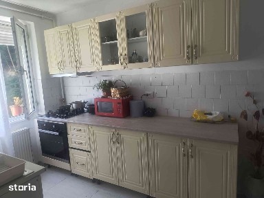 Apartament 2 camere, balcon, gata de utilizare