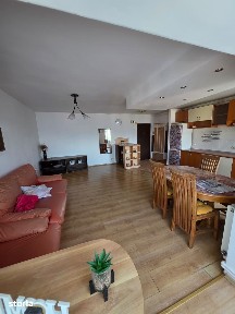 Apartament 3 camare zona Andrei Mureșanu