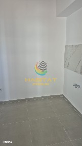 Vând apartament 2 camere + grădină
