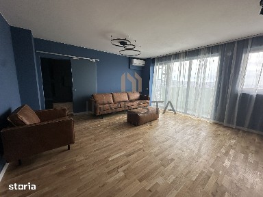Apartament 2 camere, etaj intermediar, parcare, bloc nou, zona Centru!