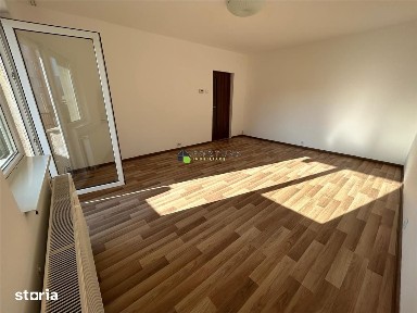 Oportunitate de investitie, garsoniera decomandata, Bld Vlahuta -Gemen