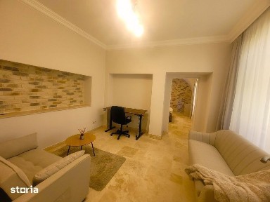 ULTRACENTRAL apartament 2 camere, renovat lux, 20 min UMF