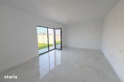 Casa individuala noua, 4 camere, 102 mp utili, teren 330 mp - Str. O