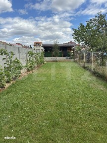 Apartament de vanzare, 160 mp, teren 165 mp, zona Strandului