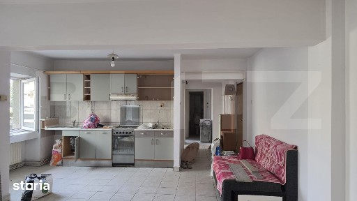 Apartament 3 camere, 72 mp, zona Ultracentral