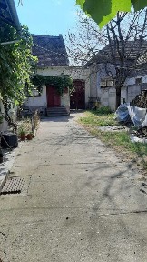 De vânzare casă, curte și grădină în ORĂȘTIE