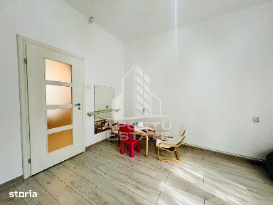 Casa pretabila pentru birouri, 120 mp, 4 camere, Girocului