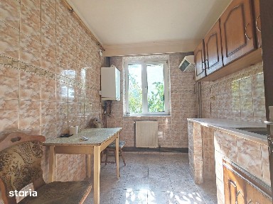 Apartament 2 camere Craiovei, etaj 3/4, confort 1, centrala termica