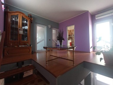 Vând casă 110 m2 cartier chercea