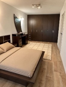 Apartament 2 camere, 70 mp - Mansardă unică - Direct proprietar