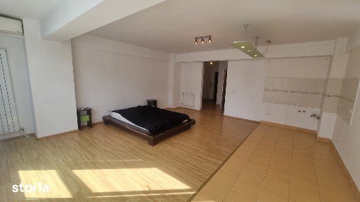 Studio mare si foarte luminos Ioșia