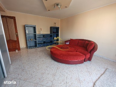 Apartament de închiriat - 2 camere decomandate, centru