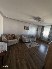 Inchiriez apartament cu 3 camere